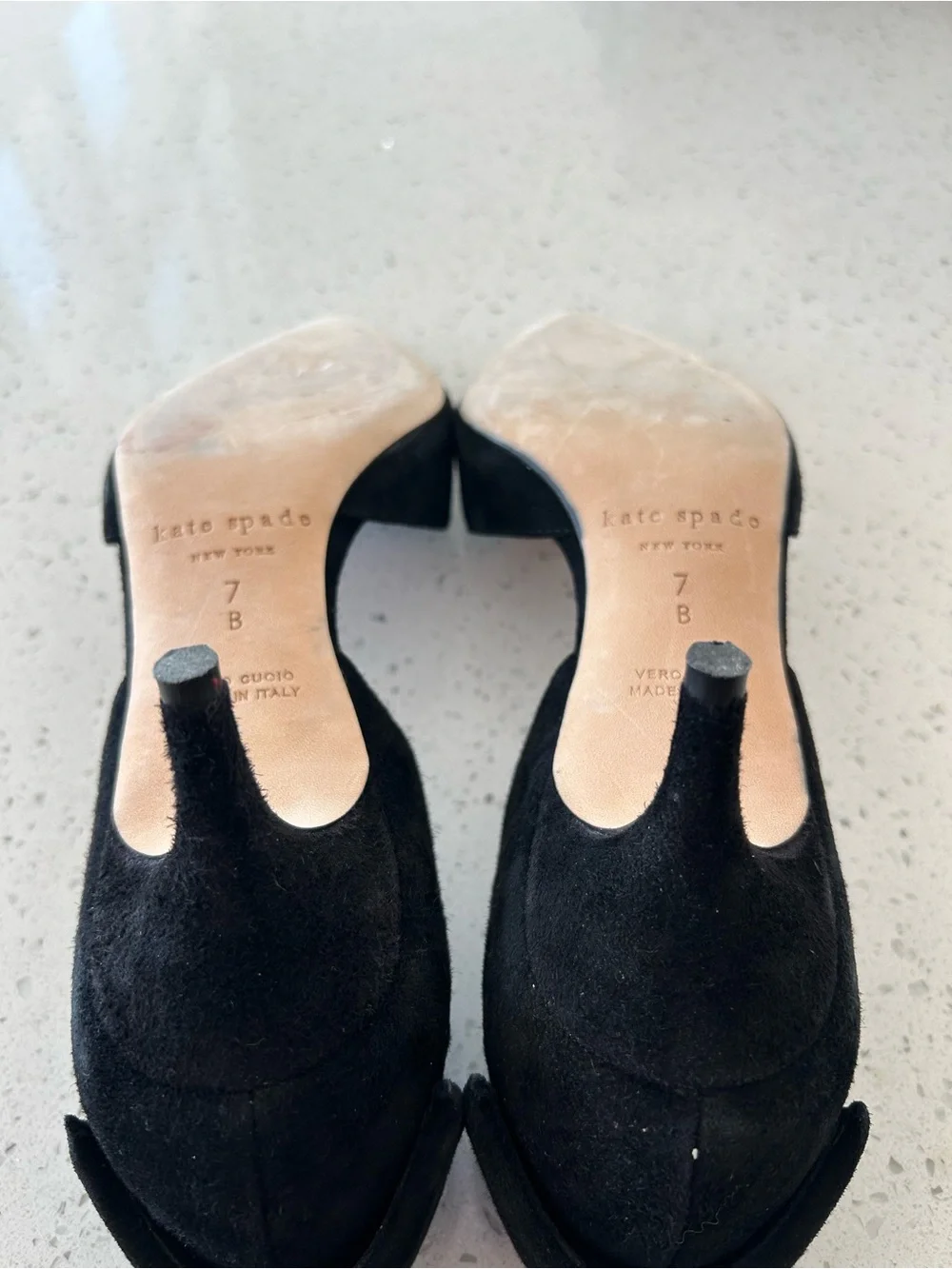 Kate Spade Kitten Heels with Bow on back Sz 7